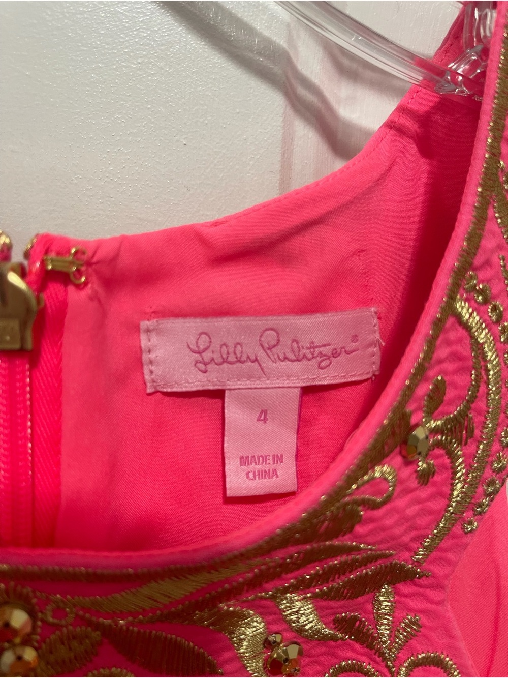 Lilly Pulitzer Tina Embroidered Stretch Shift Dress. Size 4 - Picture 2 of 11